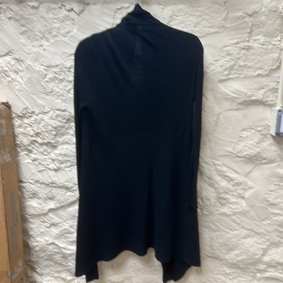 Women’s Black Wool Sweater. - Picture 2 of 2